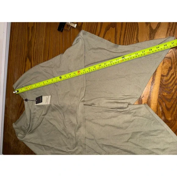 Alashan Cashmere Pistachio Green Cotton Cashmere Blend Topper Poncho - Picture 6 of 7